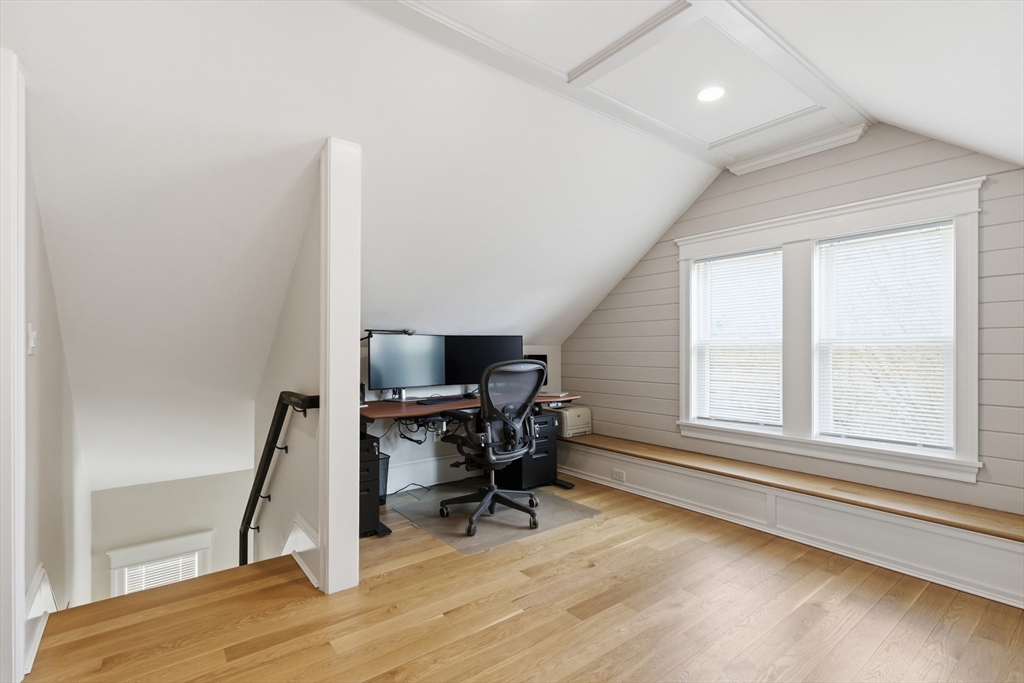48-50 Amsden ST #50, Arlington, MA Photo #18