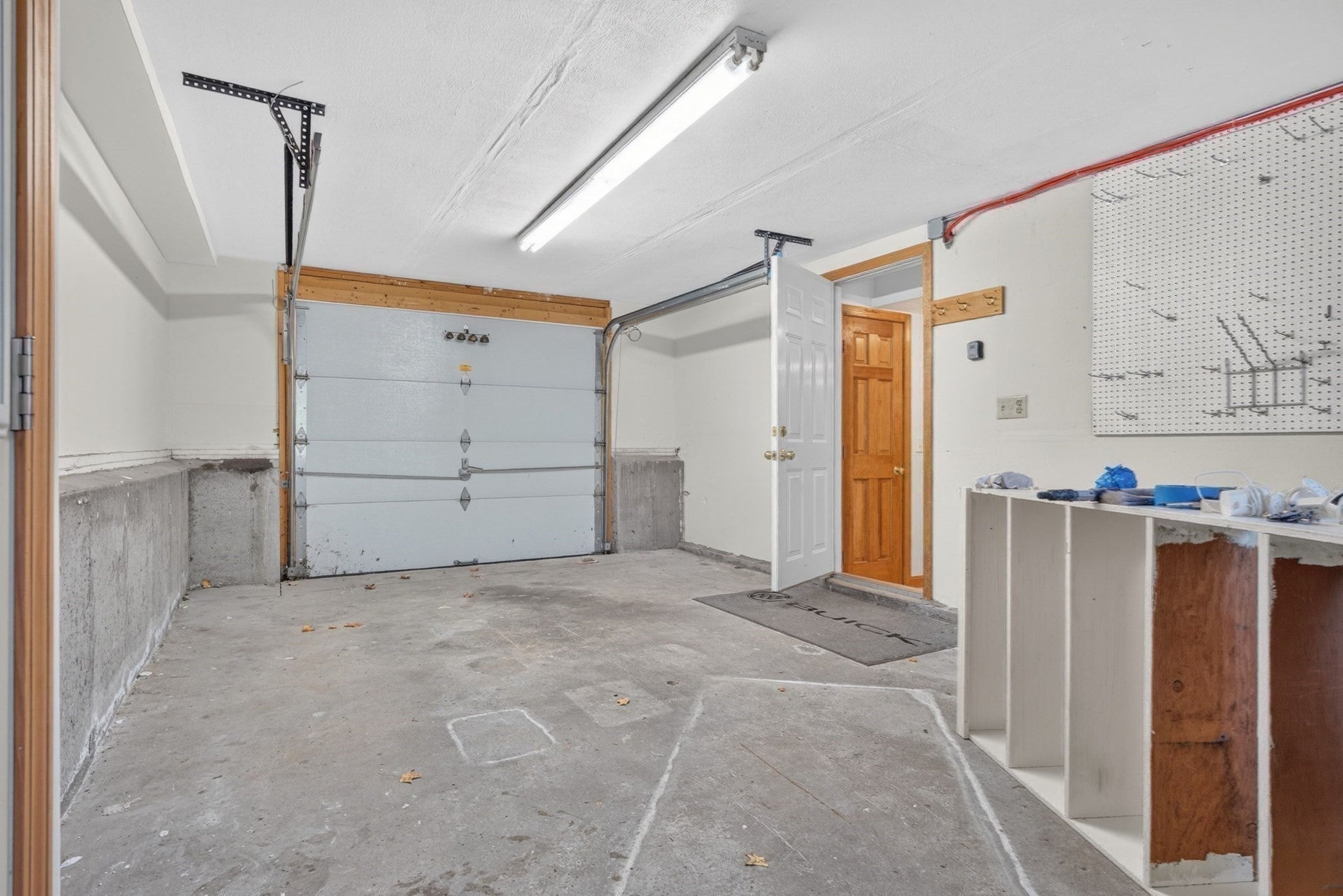 563 Old Post Road, North Attleboro, MA Photo #37