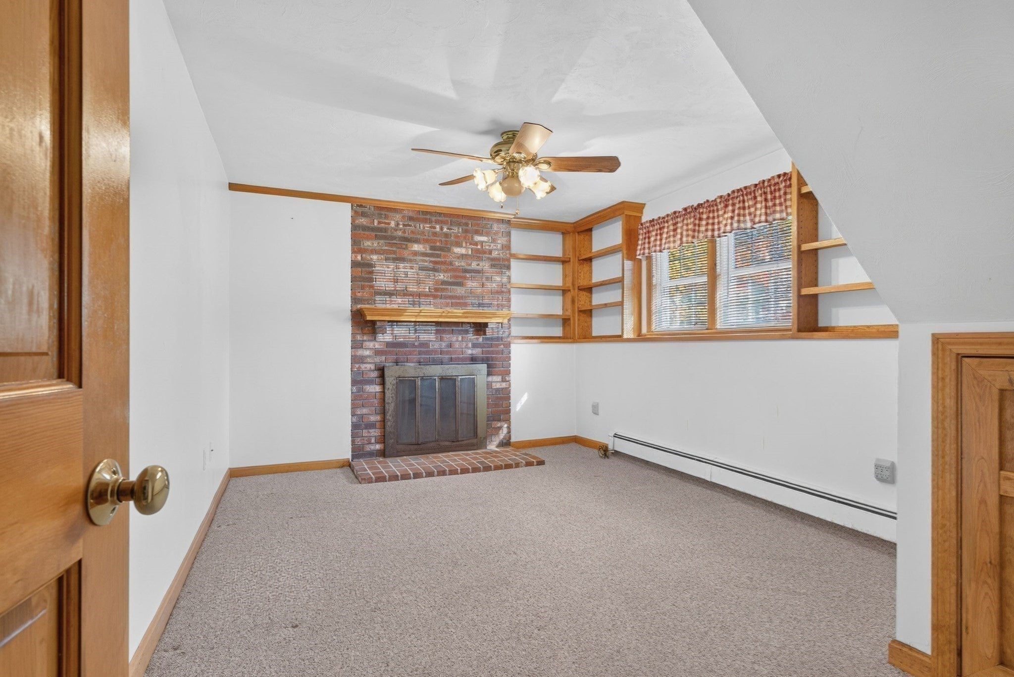 563 Old Post Road, North Attleboro, MA Photo #24
