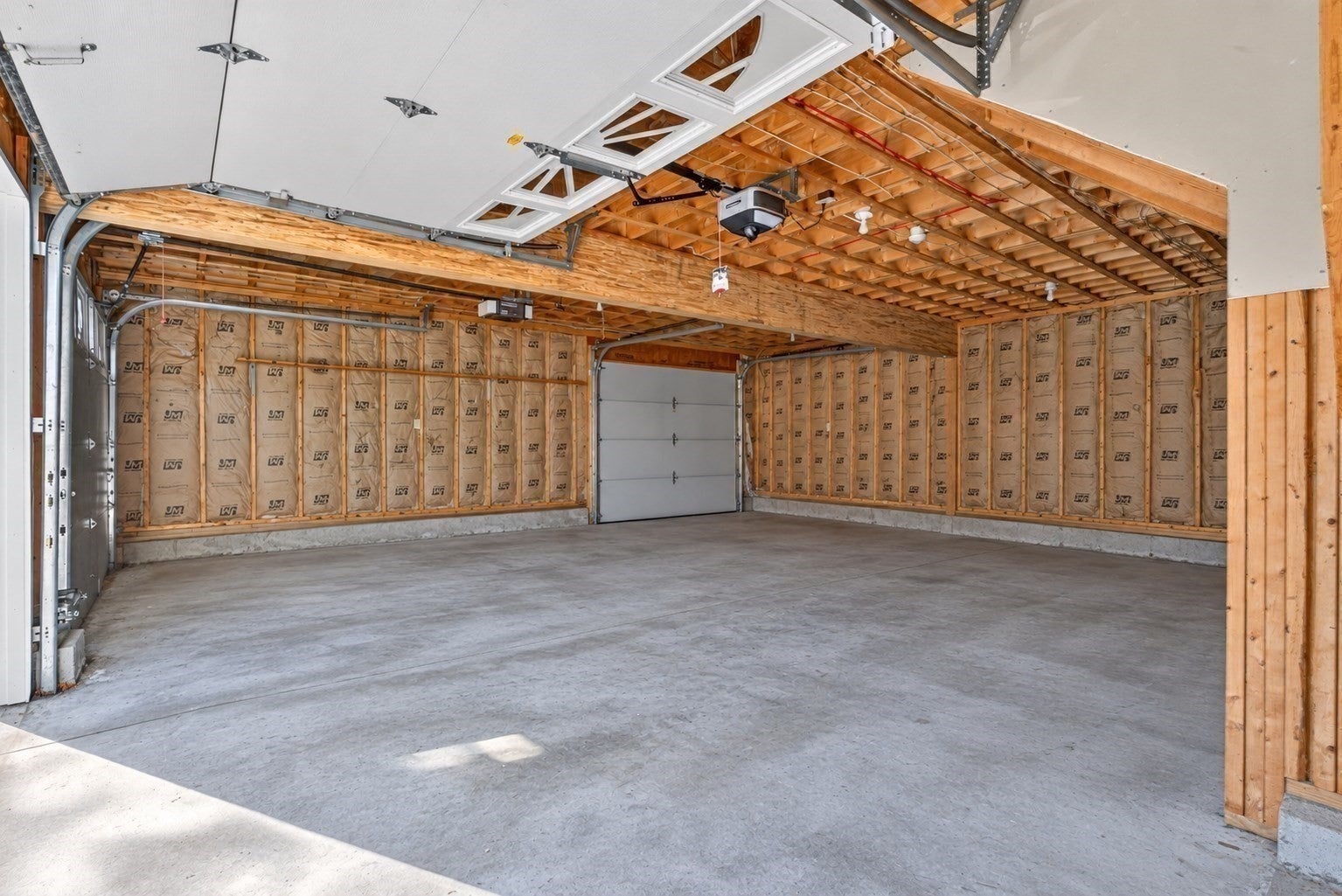 563 Old Post Road, North Attleboro, MA Photo #36