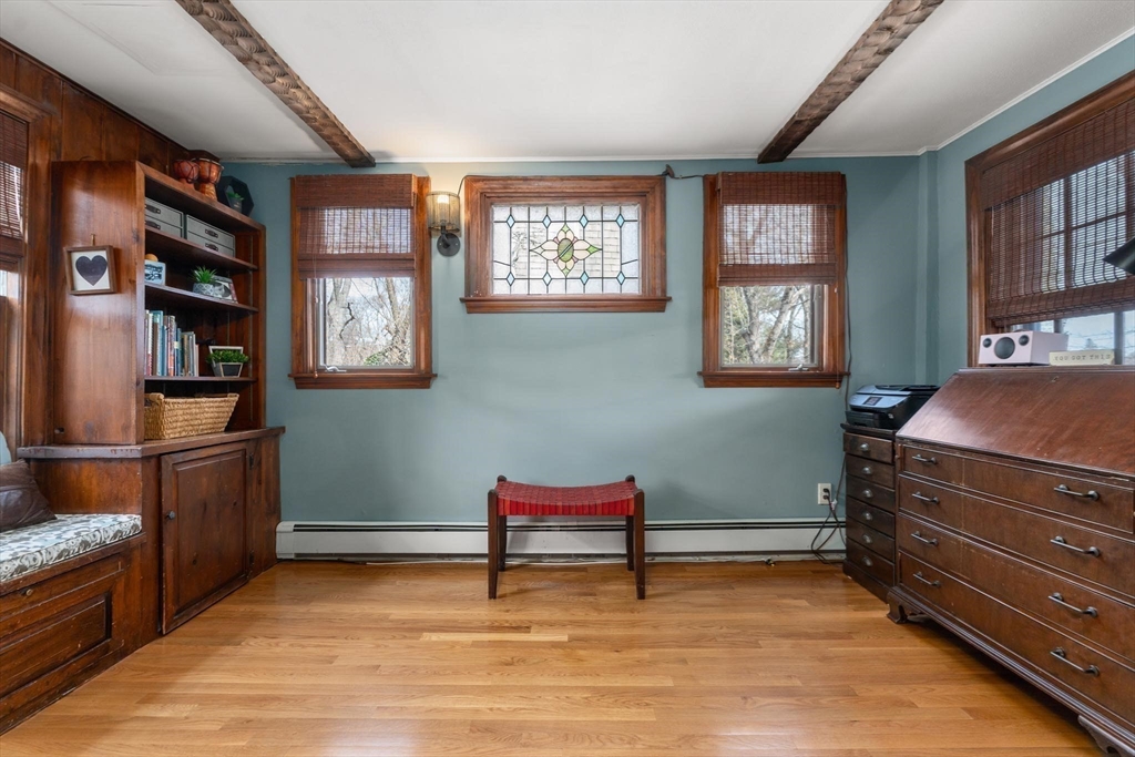42 Alexander Rd