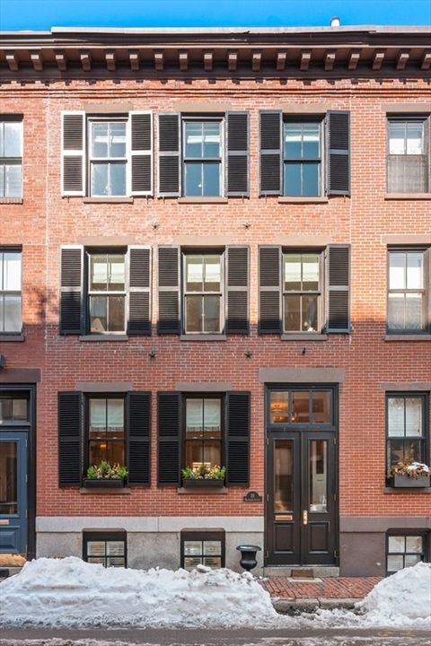 Photo of 28 Bradford St, Boston, MA 02118 (MLS # 73480767)