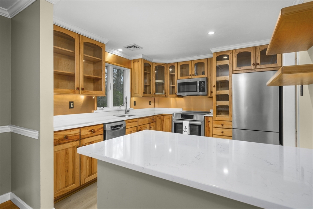 61 Continental Dr, Harwich, MA Photo #9