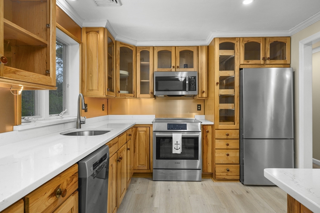 61 Continental Dr, Harwich, MA Photo #7
