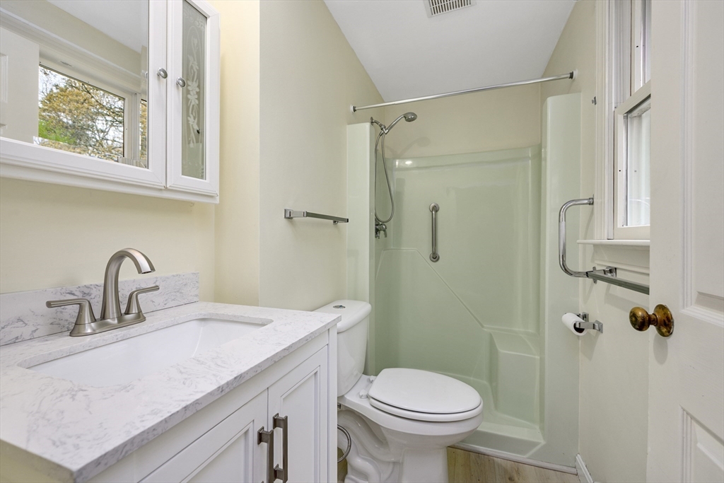 61 Continental Dr, Harwich, MA Photo #19