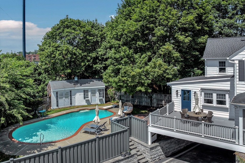 110 Chard Street