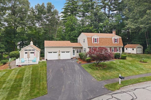 Photo of 4 Stevens Ter, Merrimac, MA 01860 (MLS # 73559546)