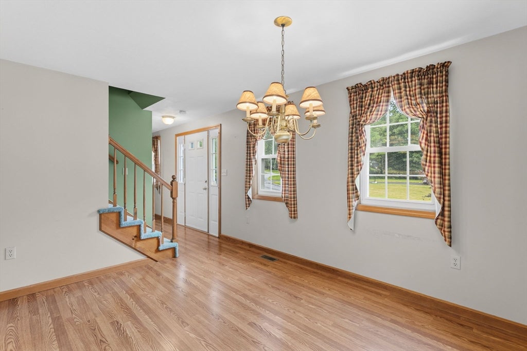 4 Stevens Ter, Merrimac, MA Photo #19