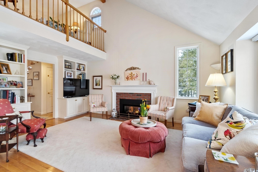 22 Center Village Dr 22