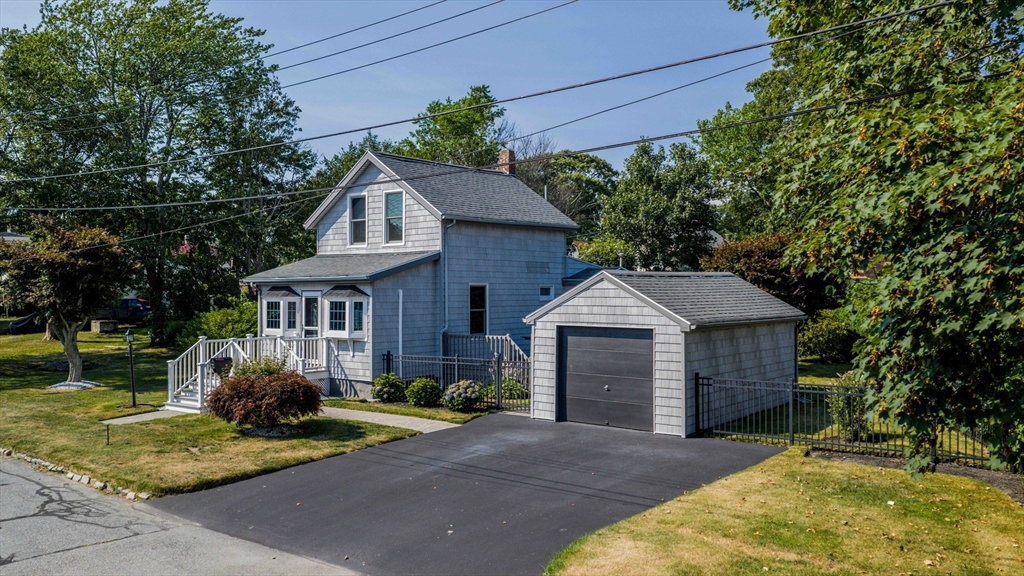 37 Grove St