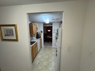 110 Dillingham Ave 322