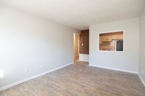 Photo of 5 Beaver Park Rd #5, Framingham, MA 01702 (MLS # 73456021)