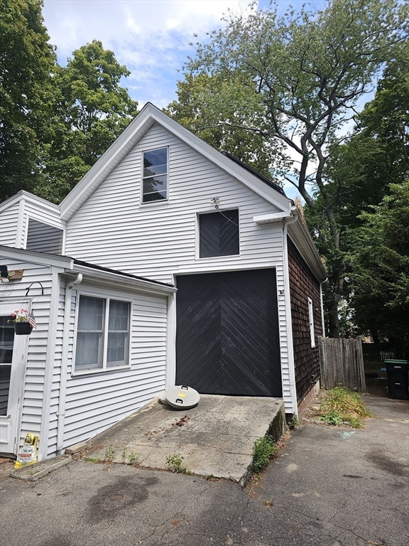 130 Maple Ave
