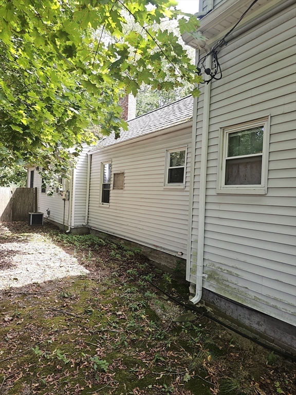 130 Maple Ave