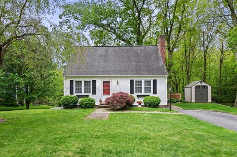 21 Rose Ln Grafton MA 01536