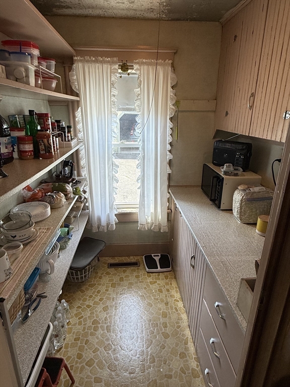 128 Silver St, Greenfield, MA Photo #21