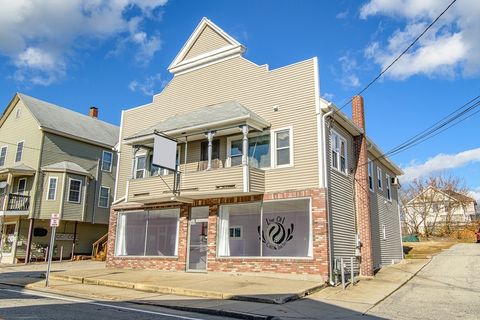 191 Providence St Putnam CT 06260