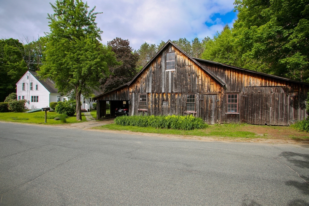 31 W Oxbow Rd