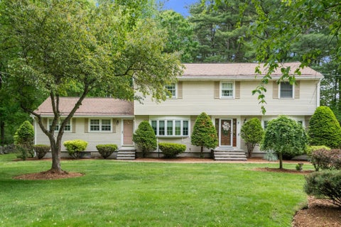 Photo of 11 Summit Road, Southborough, MA 01772 (MLS # 73584937)