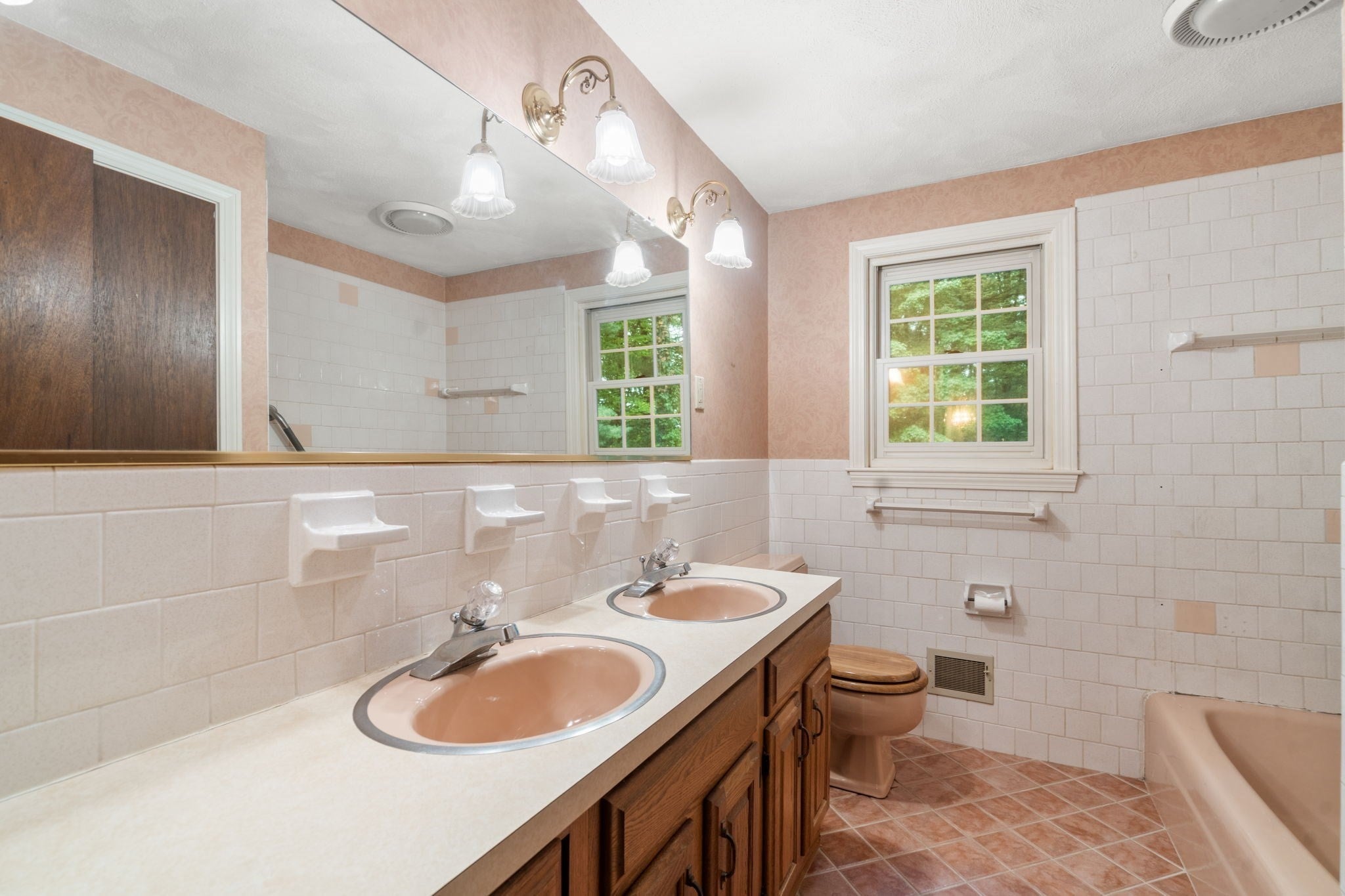 11 Summit Road, Southborough, MA, 11 Summit Road, Southborough, MA Photo #26