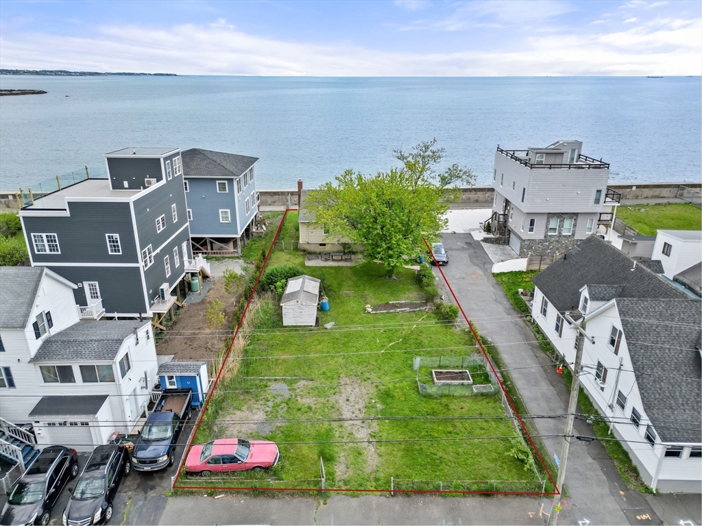 166 Broadsound Ave