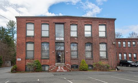 320 Riverside Dr 3 Northampton MA 01062