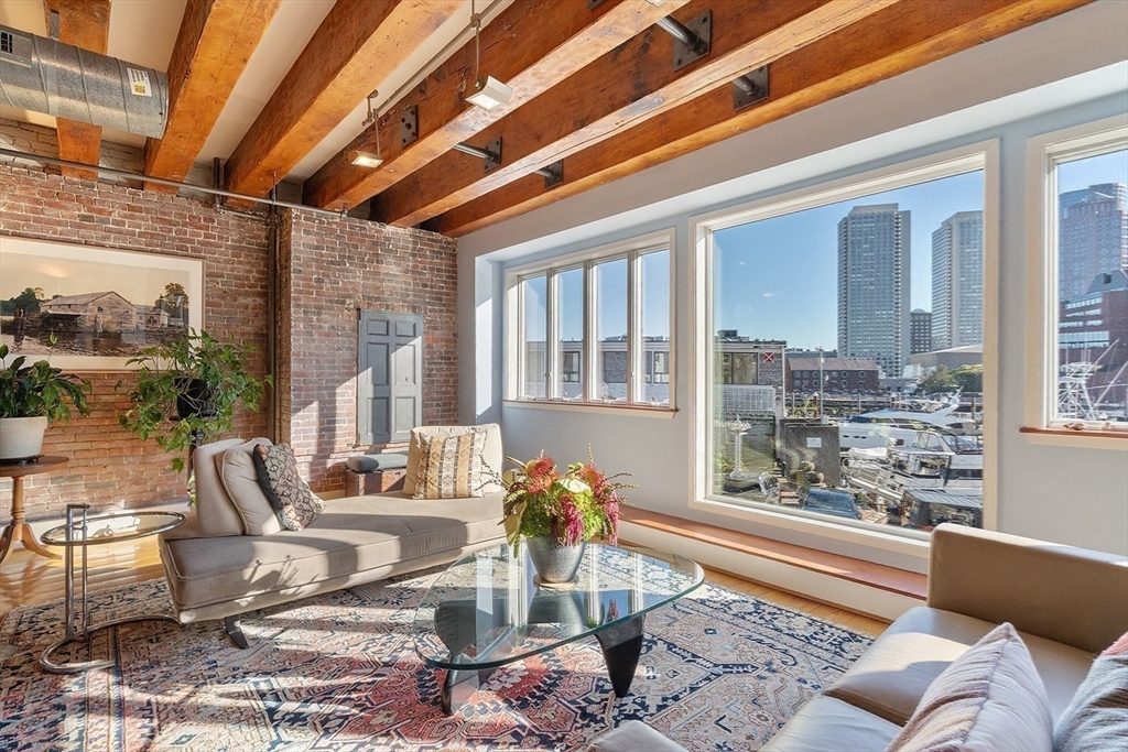 59 Commercial Wharf 1