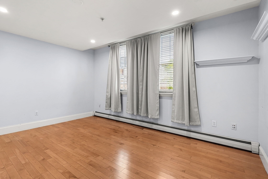 180 Prospect St 7