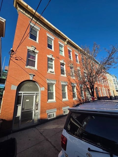 Photo of 138 Chestnut St #5, Chelsea, MA 02151 (MLS # 73511729)