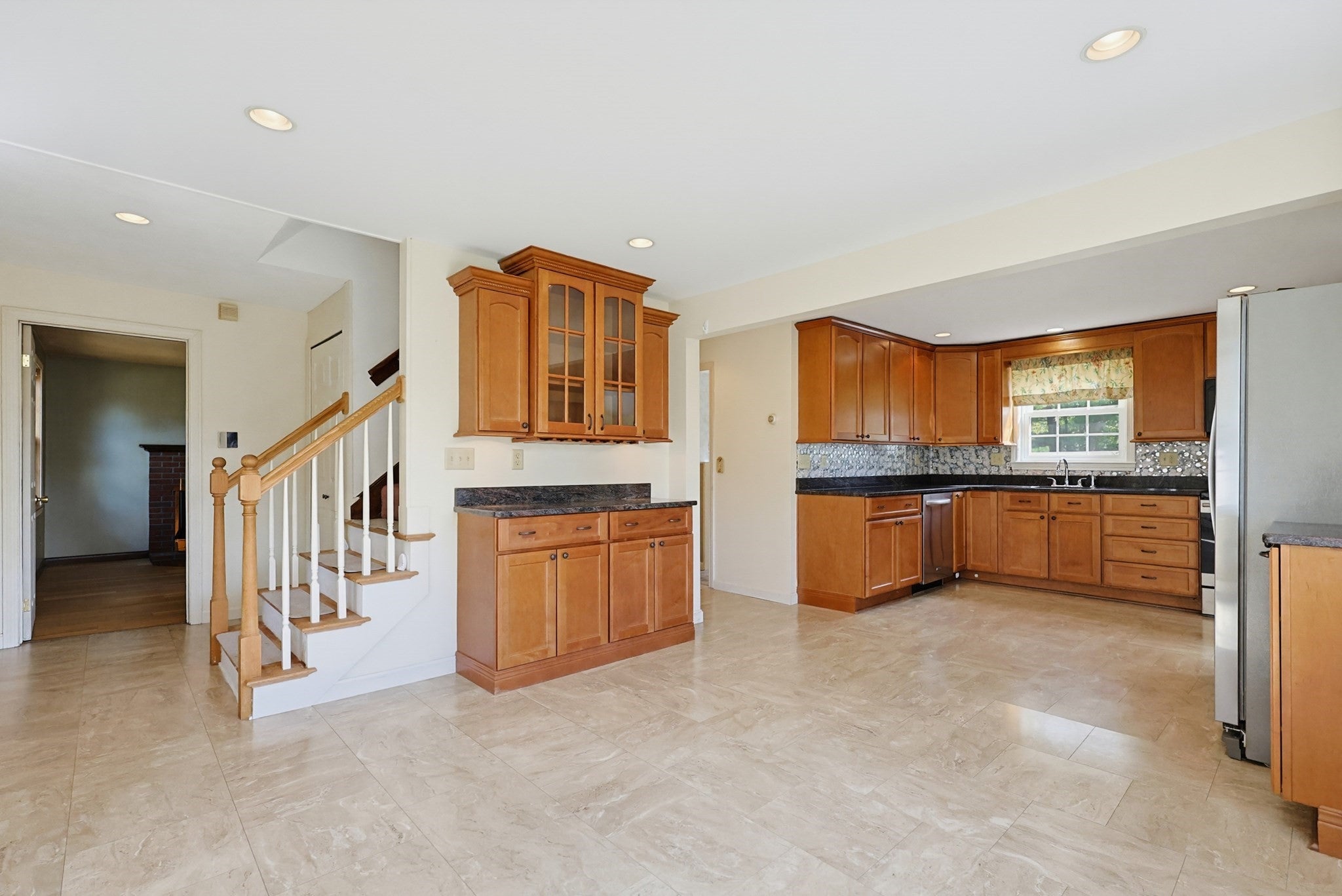 88 Darren Dr, Brockton, MA, 88 Darren Dr, Brockton, MA Photo #8