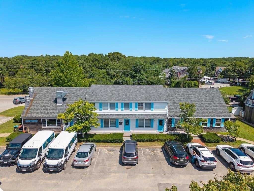 258 Edgartown-Vineyard Haven Rd