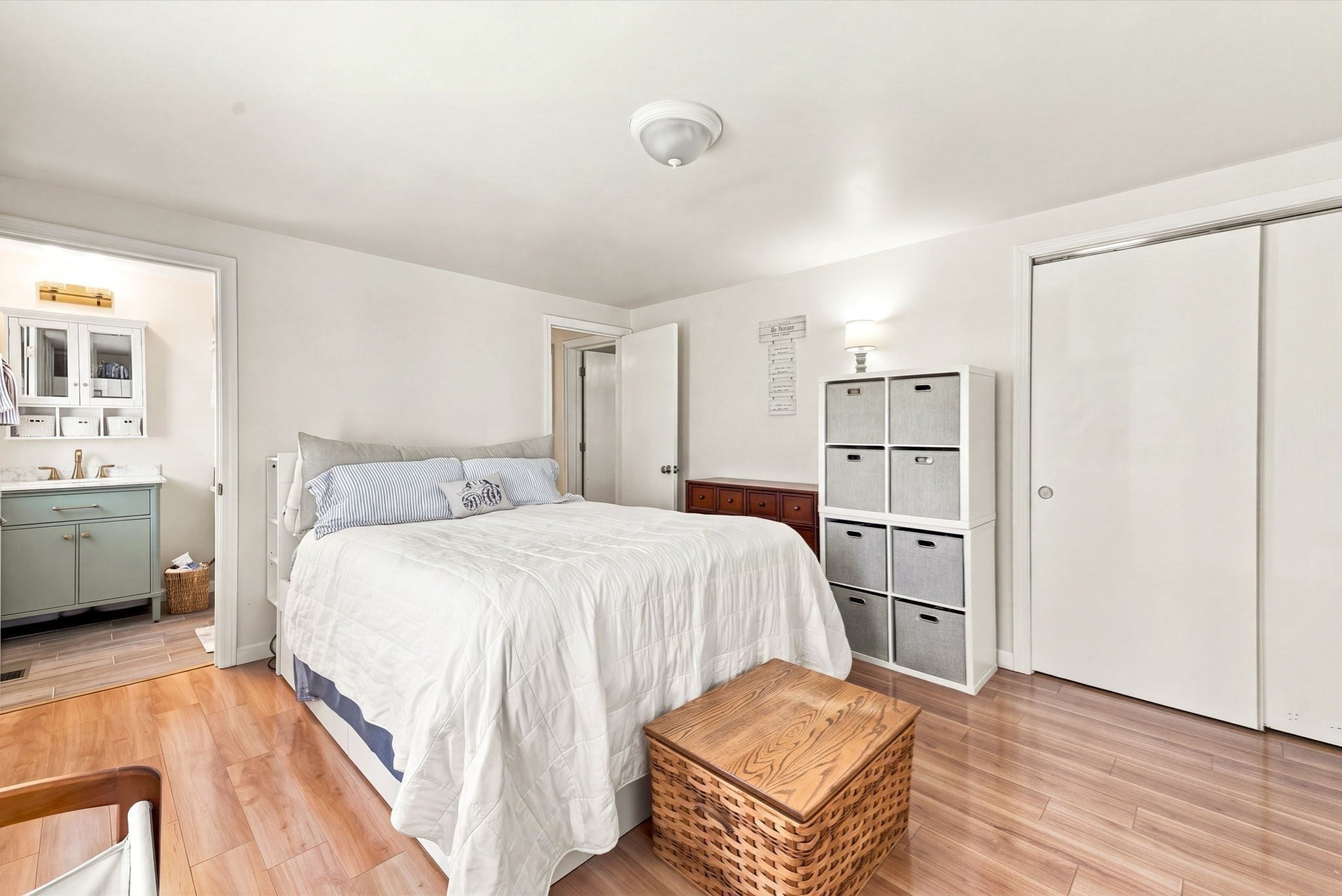 20 Essex St, Wenham, MA, 20 Essex St, Wenham, MA Photo #12