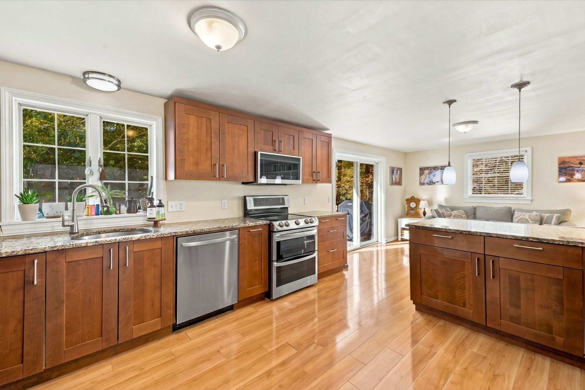 20 Essex St, Wenham, MA, 20 Essex St, Wenham, MA Photo #5