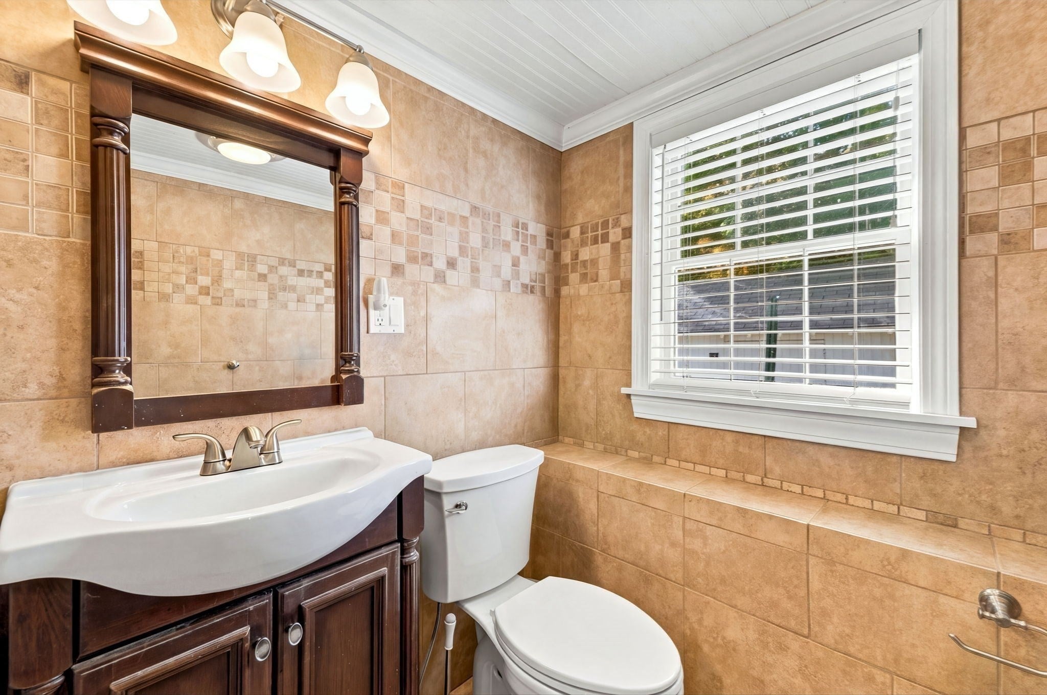20 Essex St, Wenham, MA, 20 Essex St, Wenham, MA Photo #20