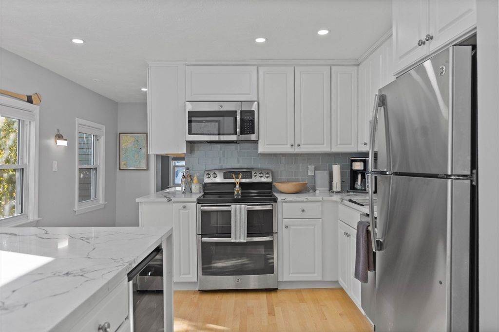 34 Washington St 2B