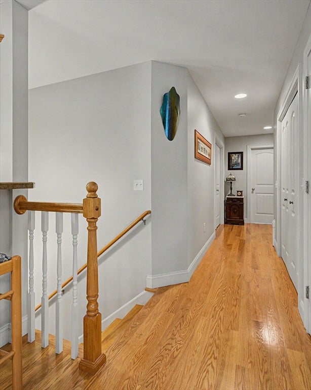 4 Mckinley Ave, Easthampton, MA Photo #13