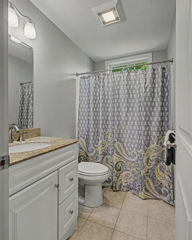 4 Mckinley Ave, Easthampton, MA Photo #22