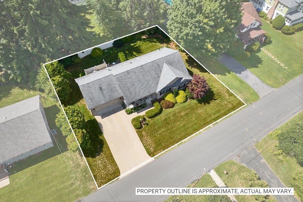 4 Mckinley Ave, Easthampton, MA Photo #26