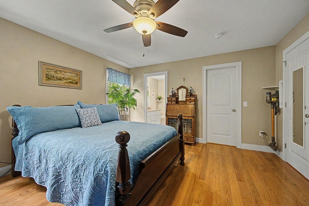 4 Mckinley Ave, Easthampton, MA Photo #16