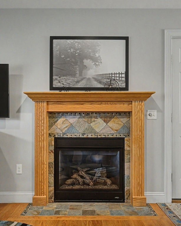 4 Mckinley Ave, Easthampton, MA Photo #12
