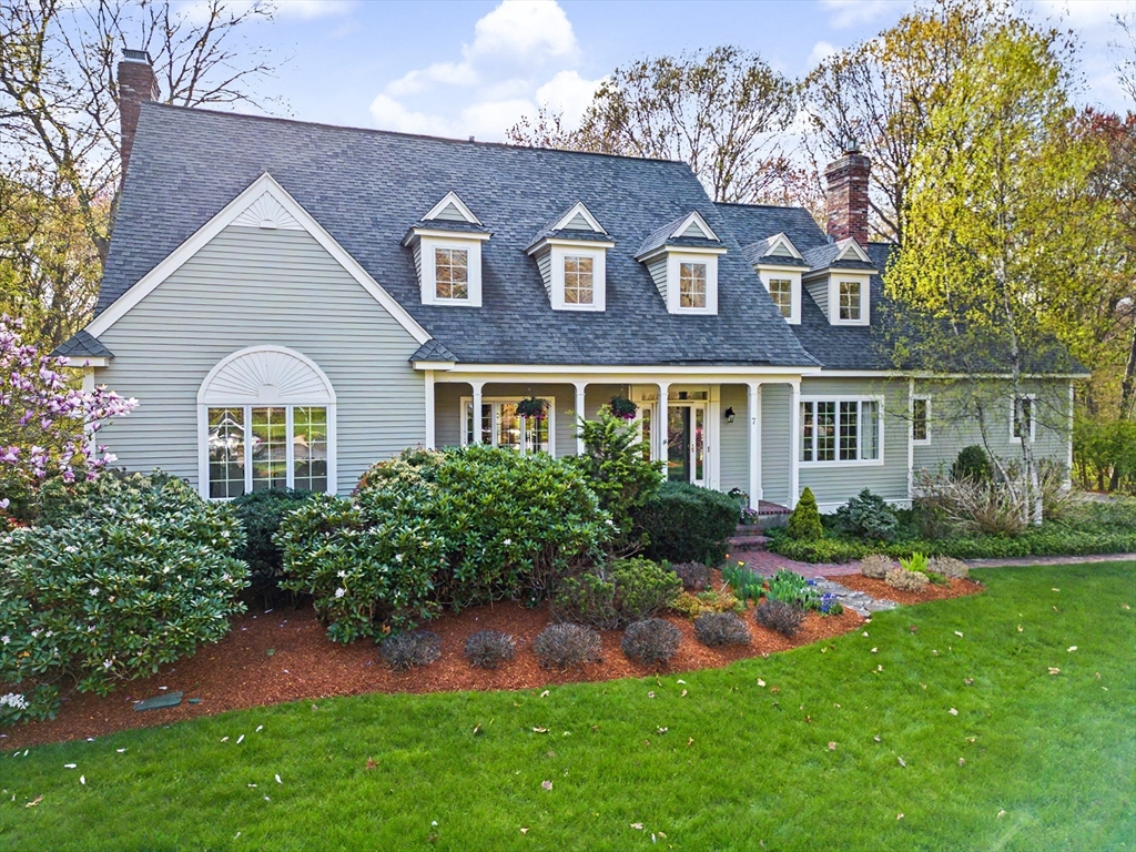 7 Kimball Rd