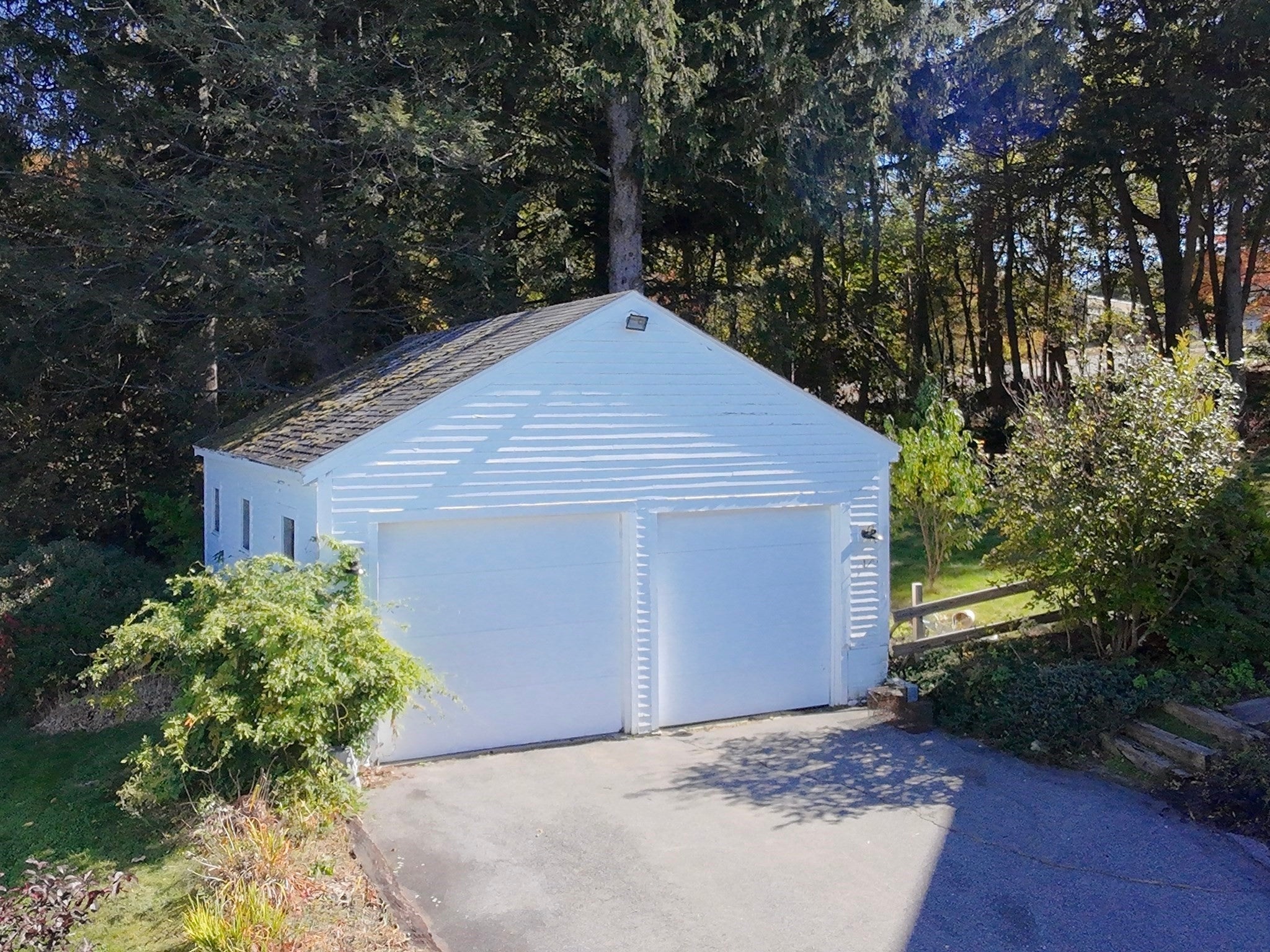 46 Barrett Ave, Worcester, MA Photo #3