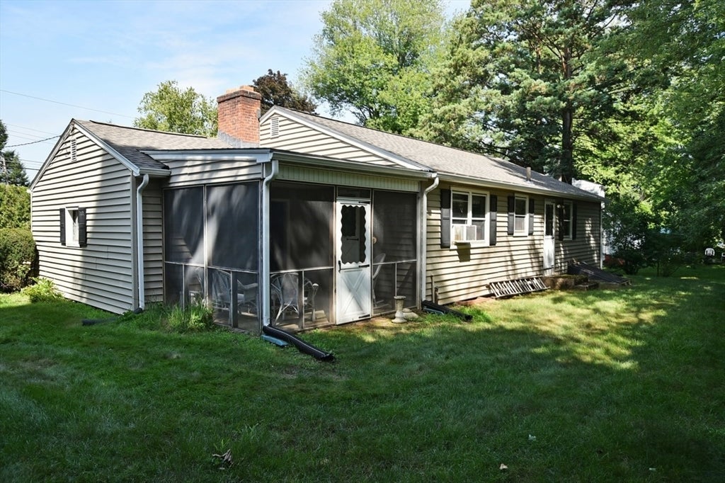 11 Almon Ave