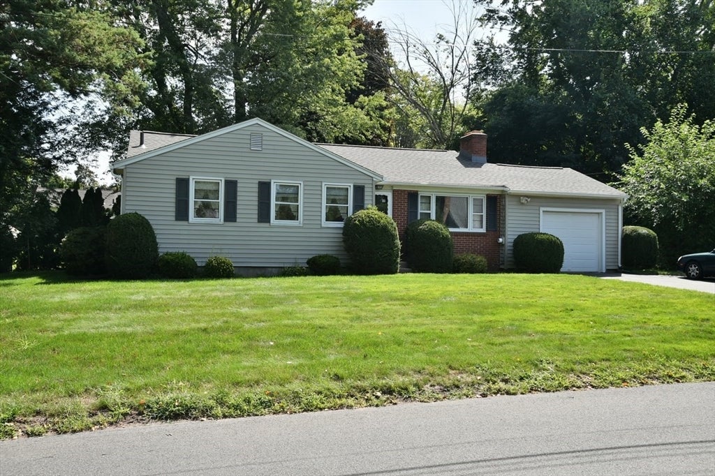 11 Almon Ave