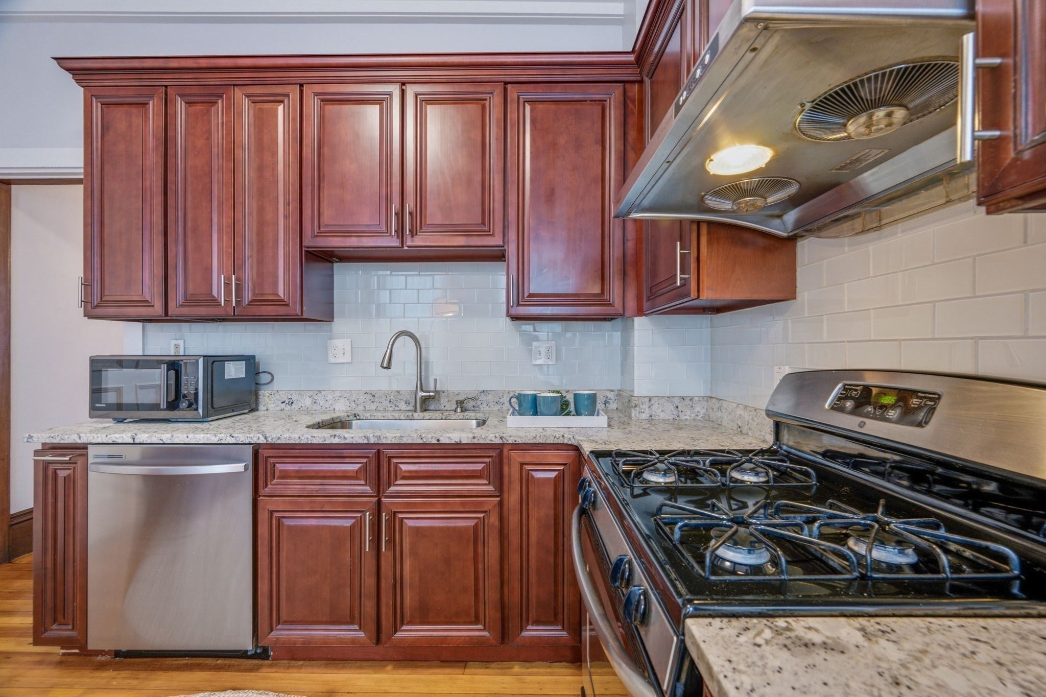 62 Cypress ST #1, Brookline, MA Photo #24