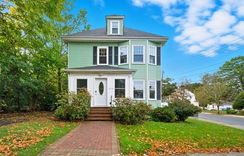 275 Bellevue St Boston MA 02132