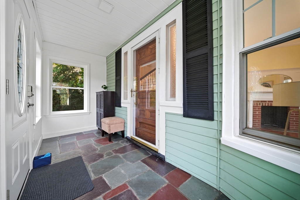 275 Bellevue St