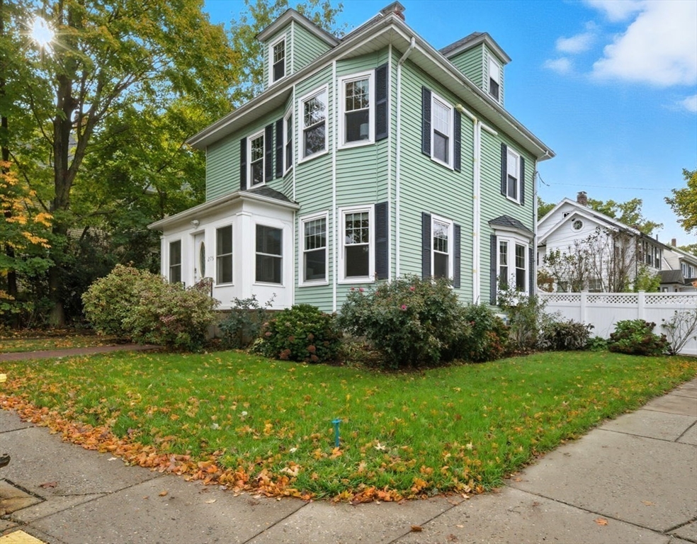 275 Bellevue St