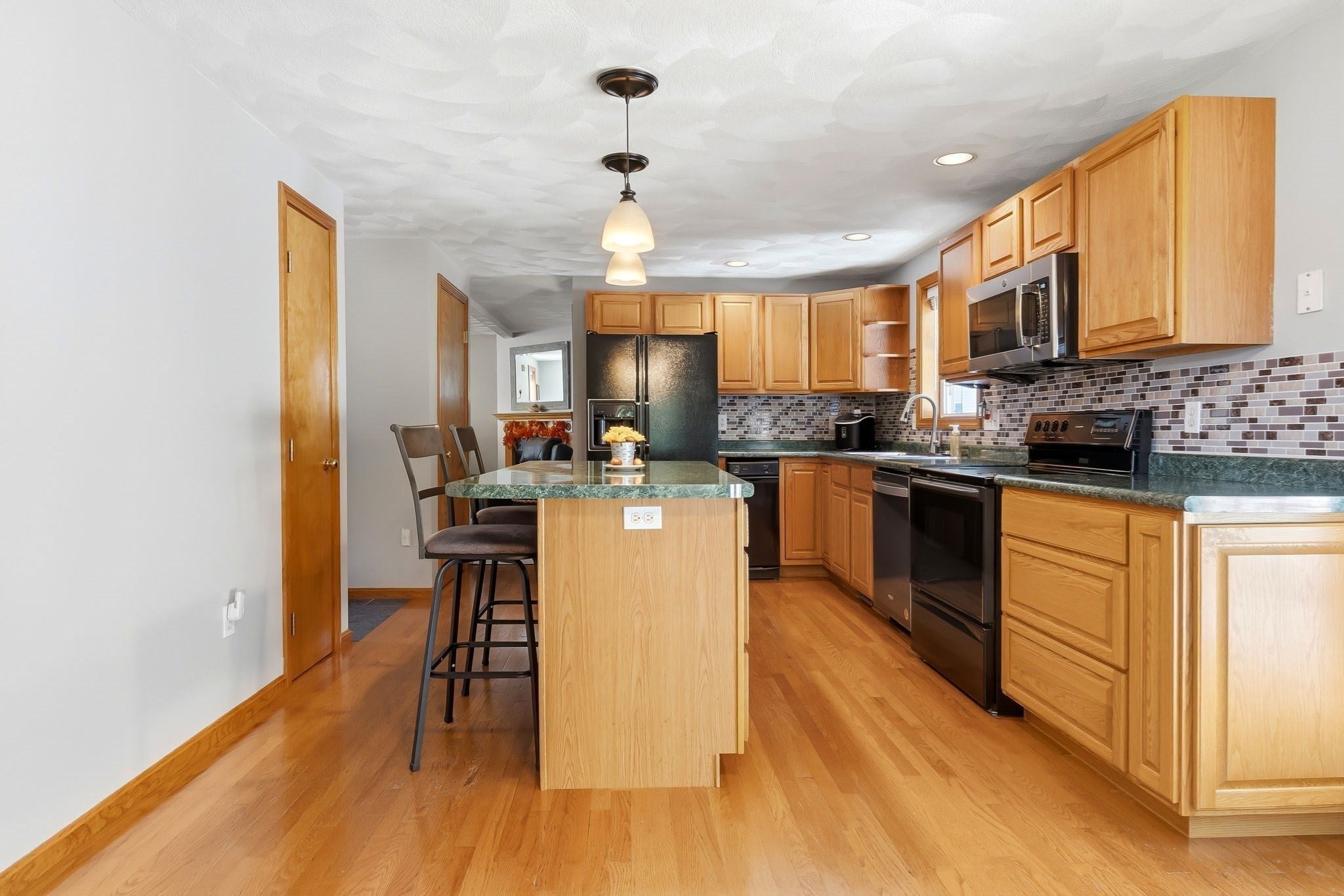 43 Calumet St, Salem, MA, 43 Calumet St, Salem, MA Photo #8