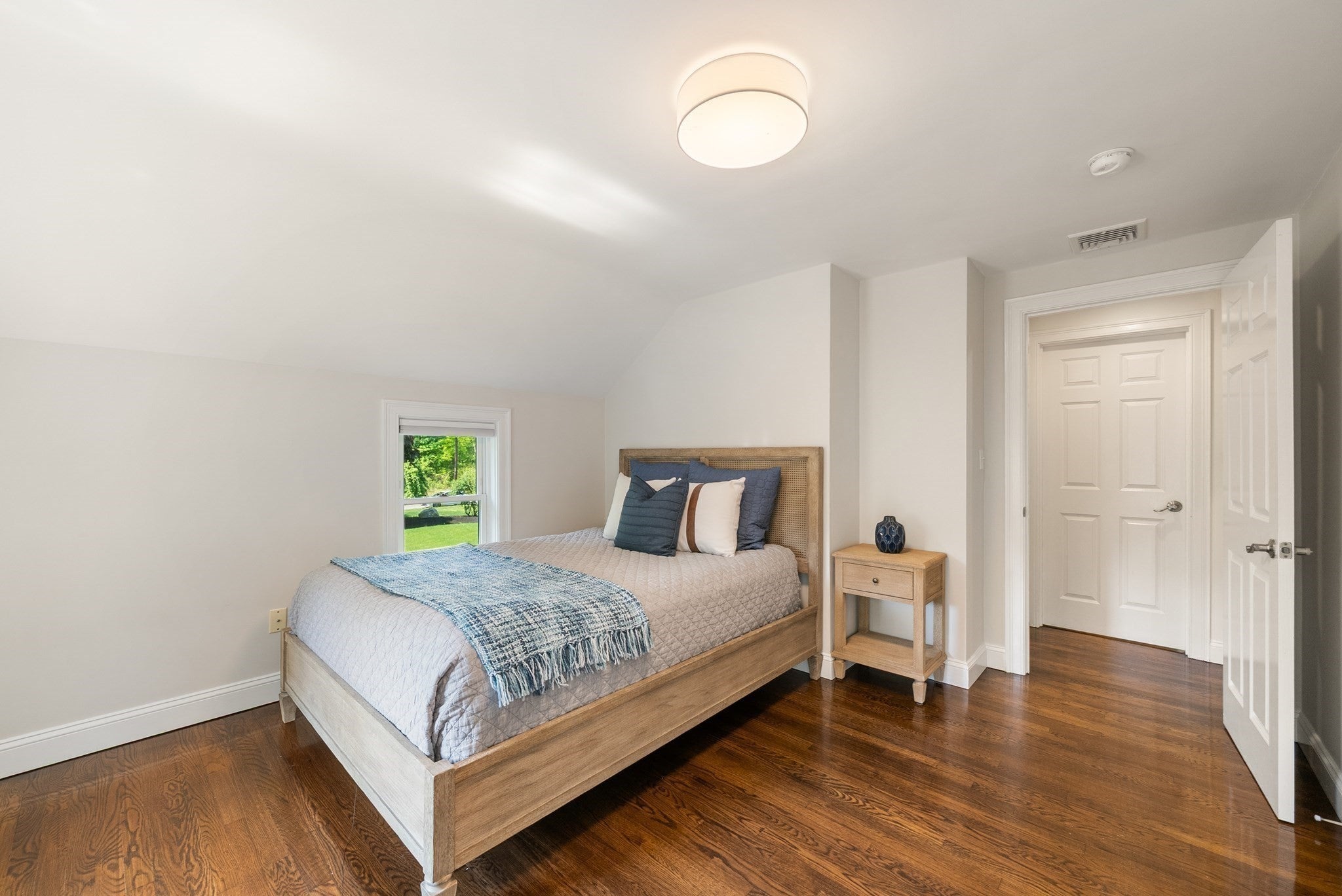 129 Dover Road, Westwood, MA, 129 Dover Road, Westwood, MA Photo #24